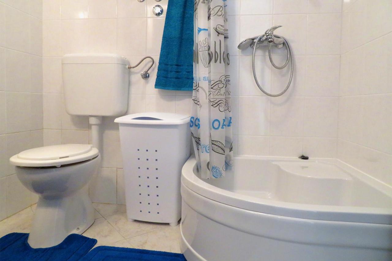 Holiday Apartment For Families And Couples In Pula, Stinjan Εξωτερικό φωτογραφία